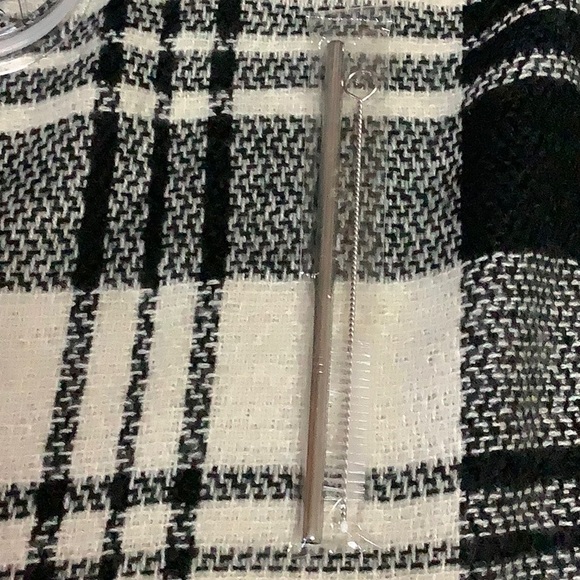 Team bride black insulated wine tumbler - Picture 6 of 7